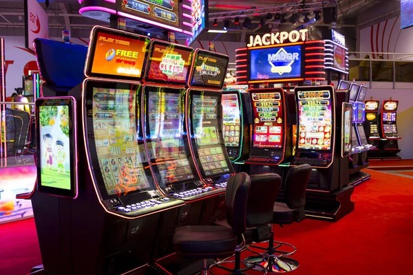 ular slot What's Inside Our Live Casino